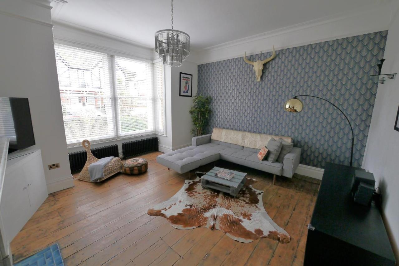 Quirky Spacious Ground Floor Victorian Garden Flat Γουόρδινγκ Εξωτερικό φωτογραφία