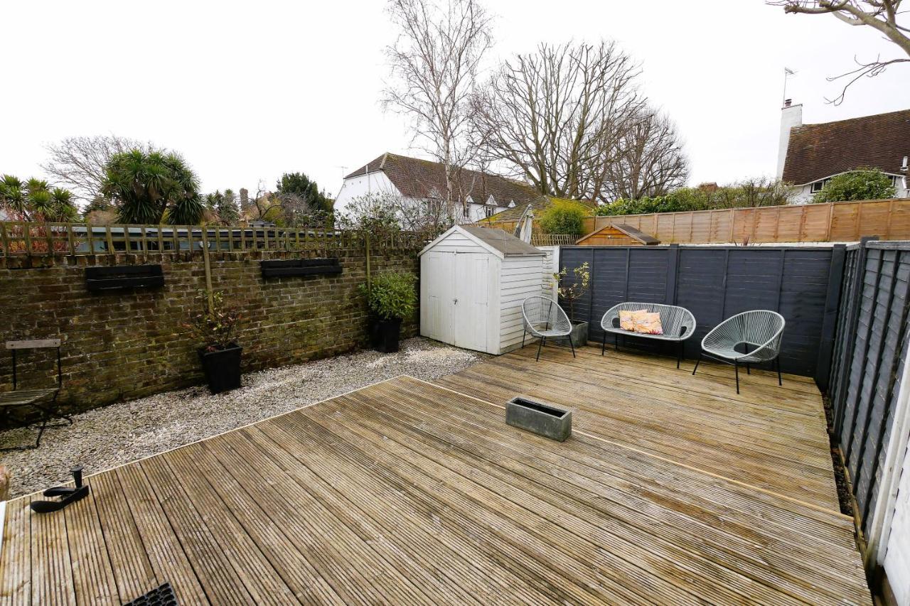 Quirky Spacious Ground Floor Victorian Garden Flat Γουόρδινγκ Εξωτερικό φωτογραφία