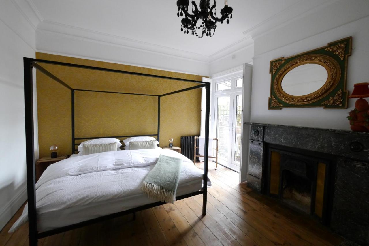 Quirky Spacious Ground Floor Victorian Garden Flat Γουόρδινγκ Εξωτερικό φωτογραφία
